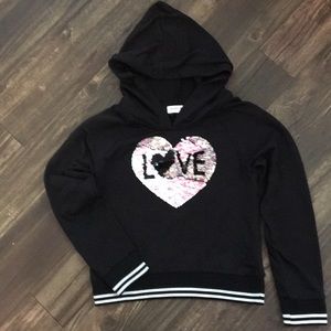 Girls Light Weight Hoodie. Size Med